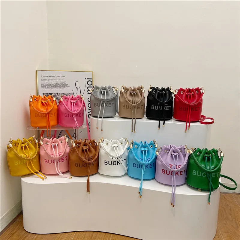European and American Fashion Versatile Bag Women's New Bucket Shoulder Oblique Span Bag